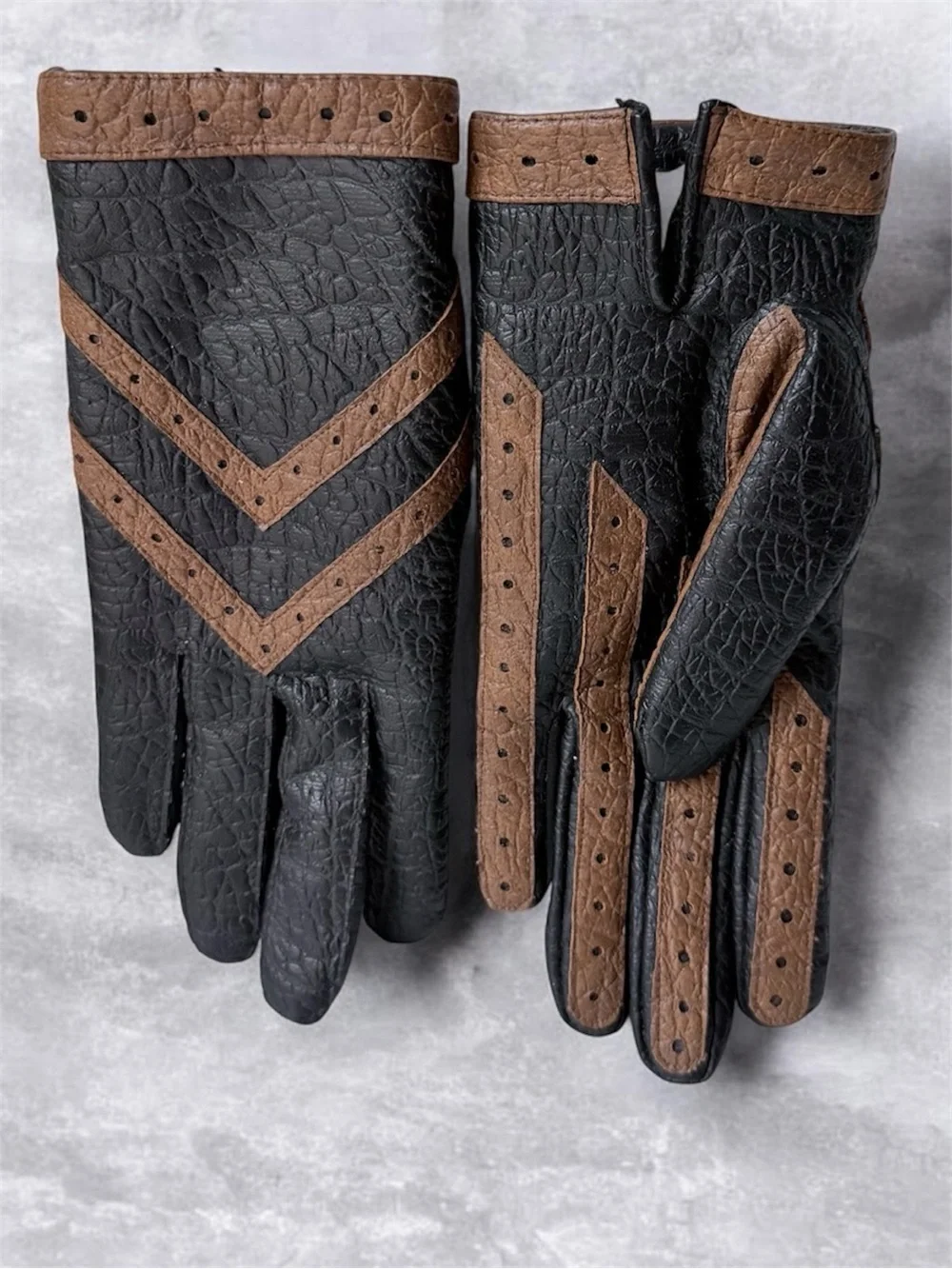 Two-Tone Black and Brown Leather Driving Gloves vintage
